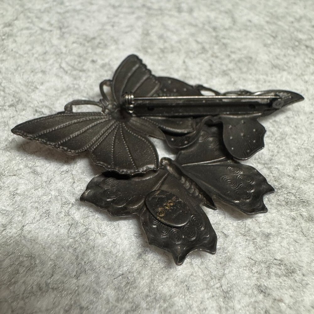 Vintage K&T Butterfly Trio Brooch Bronze/Gold/Silver Finish Metal Accent Pin - Picture 3 of 6
